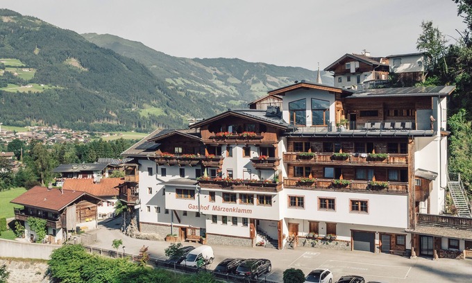 Stumm Hotel | Märzenklamm Hotel.Gasthof