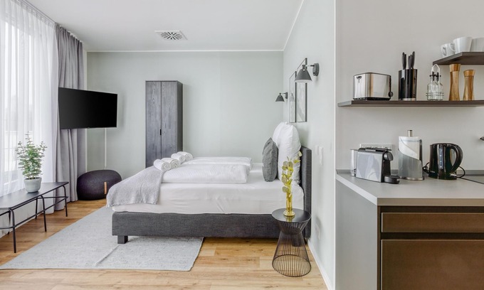 Gladbach Apartment | Mönchengladbach Fliethstr | Suite L
