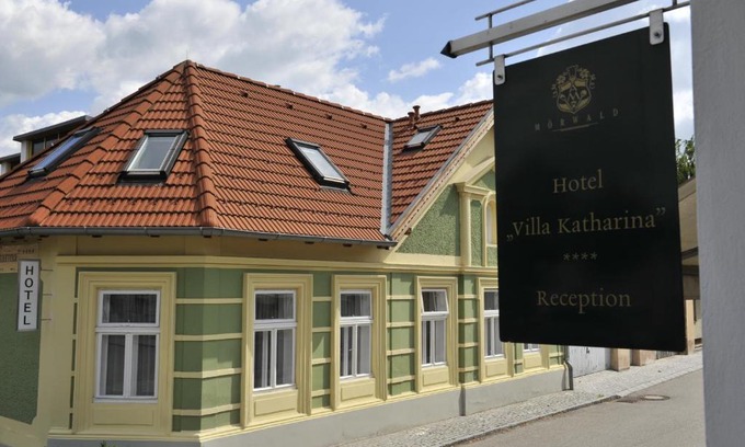 Feuersbrunn Hotel | MÖRWALD Hotel Villa Katharina