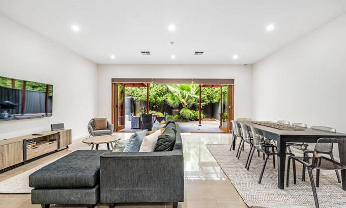 Goodwood House | M and M at Goodwood - 2 BR - 2BATH