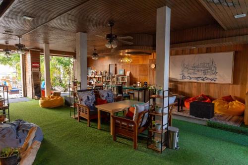 Maafushi House | Maamadi Boutique