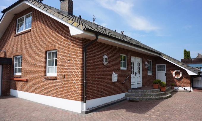Maasholm-Bad Apartment | Maasholm bath - charming in all seasons.