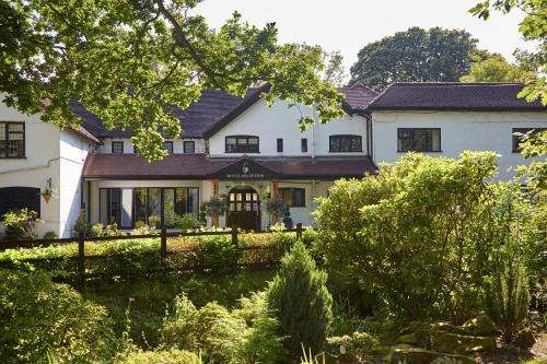 Woodbank Hotel | Macdonald Craxton Wood Hotel & Spa