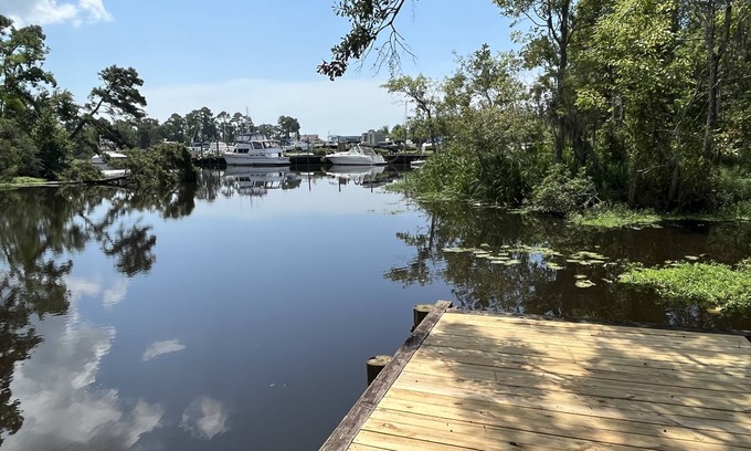 Madisonville House | Madisonville near New Orleans Bamboo Bayou Cottage