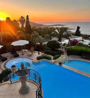 Bahar ic-Caghaq Villa | Madliena Hills Mansion