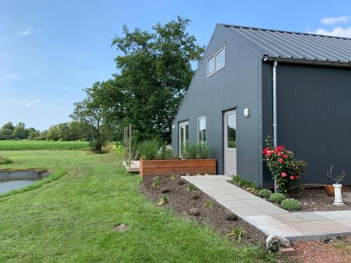 Nieuw-Roden House | Mae Usu