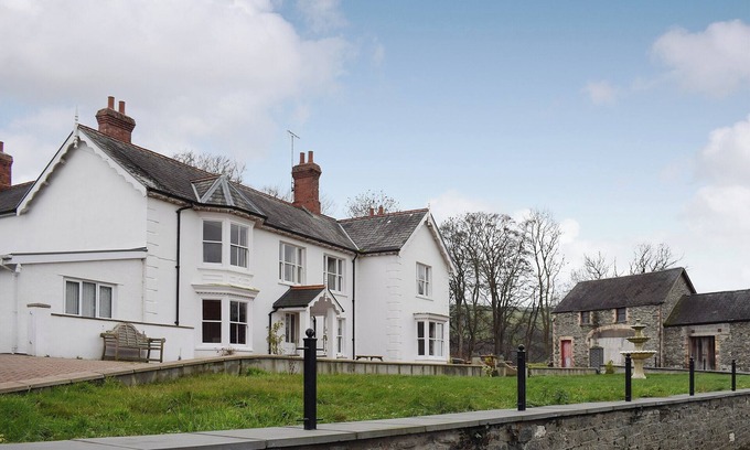 Capel Bangor Cottage | Maesbangor Farmhouse