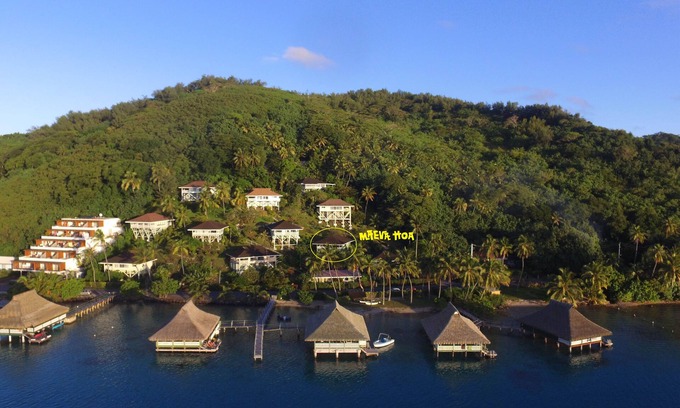 Bora Bora House | Maeva Hoa - Bora Bora Luxury Lagoon View Mountainside Bungalow