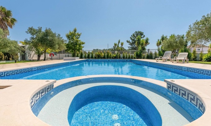 Palhais House | Magalhães Village - House 2 by LovelyStay