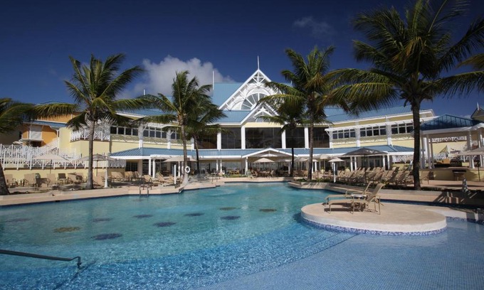 Lowlands Hotel | Magdalena Grand Beach & Golf Resort
