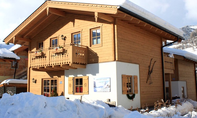 Niedernsill House | Magical chalet between the ski area of Zell am See, Kaprun and the KitzbühelerAlpen