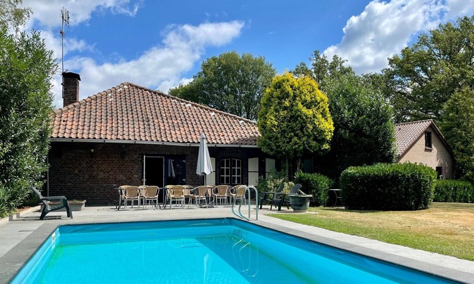 Sint Joost Other | Magnificent Farmhouse in Sint Joost with Private Pool