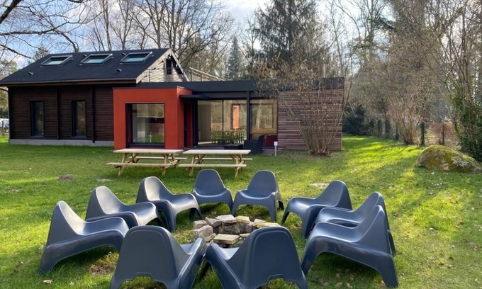 Arbonne-la-Foret Ski Chalet | Magnificent lodge in the Fontainebleau forest