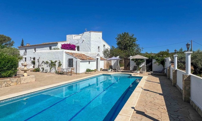L'Ampolla House | Magnificent Mas - 6 hectares of absolute calm - swimming pool - 3 km from the sea