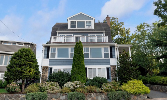 Swampscott House | Magnificent Ocean View; Walk to beaches and town