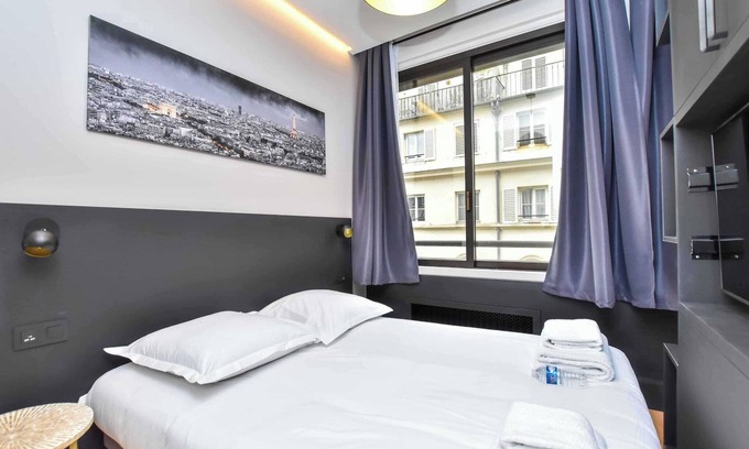 Chaussee-d'Antin Apartment | Magnificent studio - 2P - near OpÃ©ra Garnier