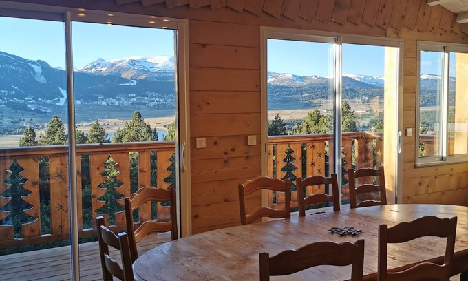 Matemale Ski Chalet | Magnificent villa at the end of a cul-de-sac with magnificent views