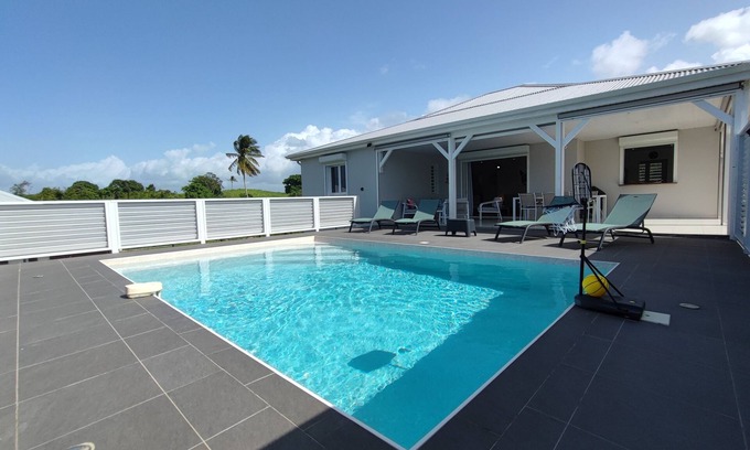 Sainte-Rose Villa | Magnificent Villa "Ti Kaz An Nou" - private pool - 3 min from the beach