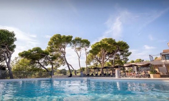 Saumane-de-Vaucluse Apartment | Magnifique Vue CLIM LINGE Golf Saumane 6P Piscine