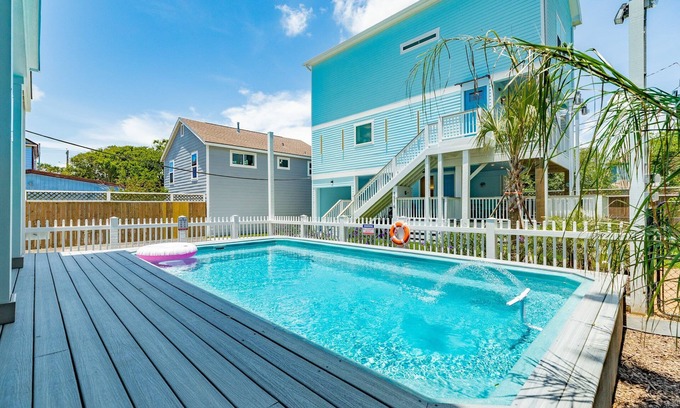 San Jacinto House | Main House * Casita with Heated Pool & EV Charger — Perfect for Families & Groups