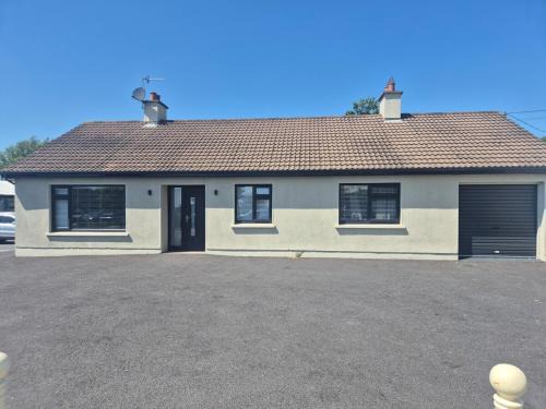 Blackrock House | Main Street Blackrock