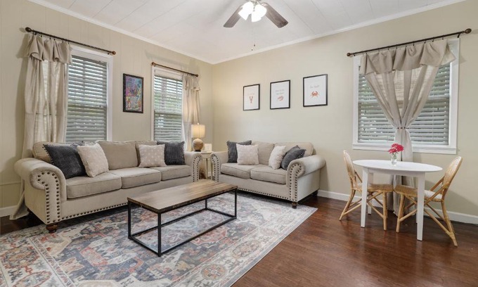 New Iberia Apartment | Main Street Charmer