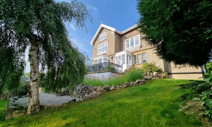 Giggleswick House | Mainsfield