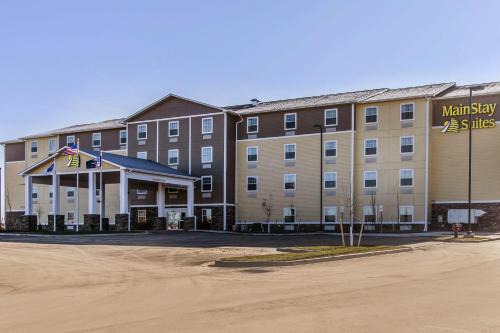 Watford City Hotel | MainStay Suites Watford City - Event Center