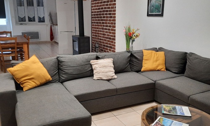 Savigna House | Maison de Campagne Rénovée Dans Village Calme et Agréable