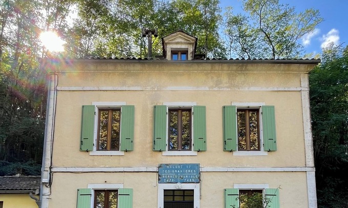 Meilhan-sur-Garonne House | Maison Éclusière Le Coup de Pompe