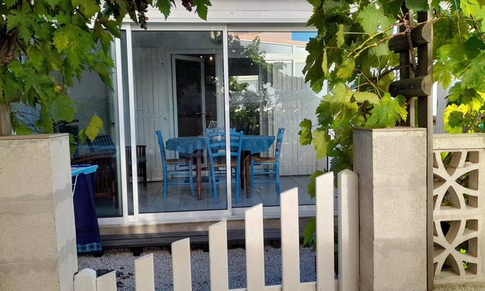 Portiragnes House | Maison 2 à 6 Personnes Dans Résidence Avec Piscine