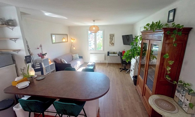 Ria-Sirach House | Maison 4 Pers. + Jardin. Village Classé au Pied des Montagnes. Animaux Acceptés