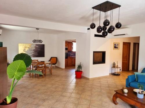 Levie Apartment | Maison agréable avec grands volumes