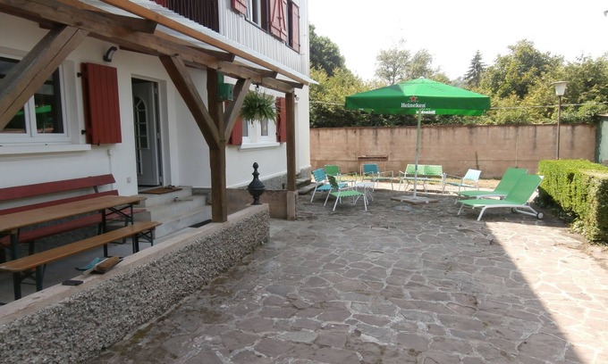 La Petite-Pierre House | Maison au calme très bien équipée pour 12 personnes avec cheminée