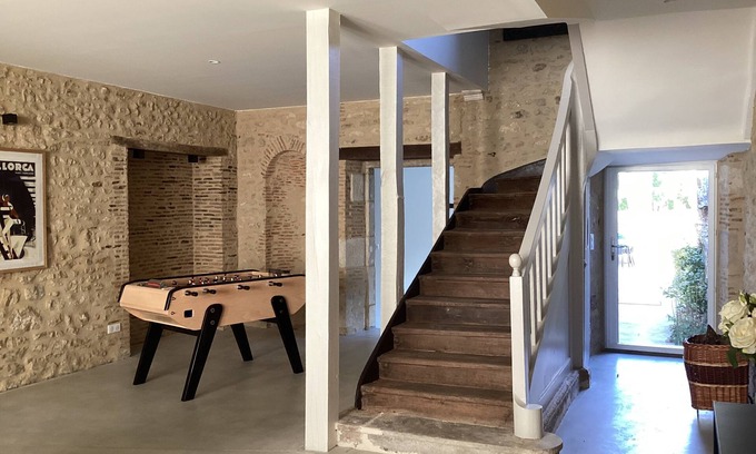 Neuvy-Saint-Sepulchre House | Maison Avec Piscine Dans le Berry, Proche de Chateauroux