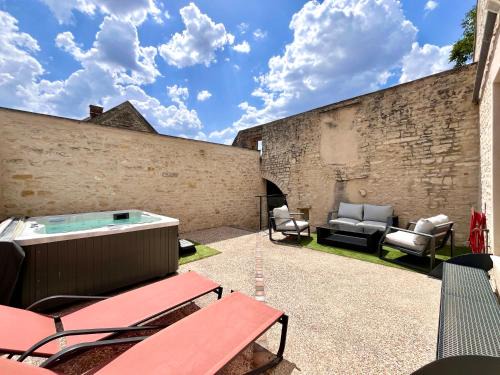 Sacy House | Maison avec jacuzzi - Village paisible Sacy - LES NARCISSES