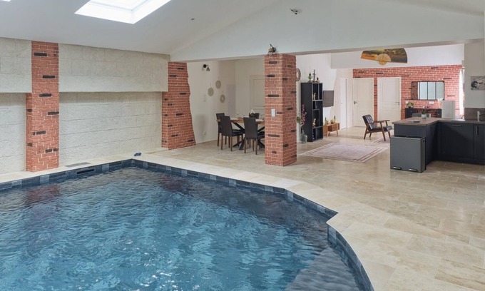 Vendome House | Maison Avec Piscine en Centre Ville