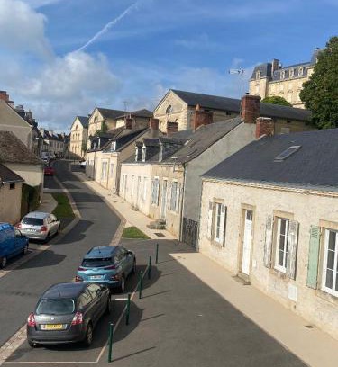 Montfort-le-Gesnois House | maison climatisée 2 chambres garage wifi de 1 a 5 voyageurs