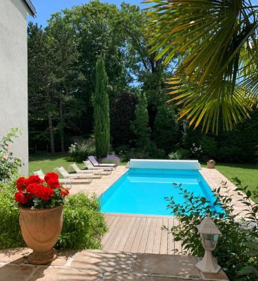 Chateau-Thierry Bed & Breakfast | Maison d'Hôtes Joussaume Latour