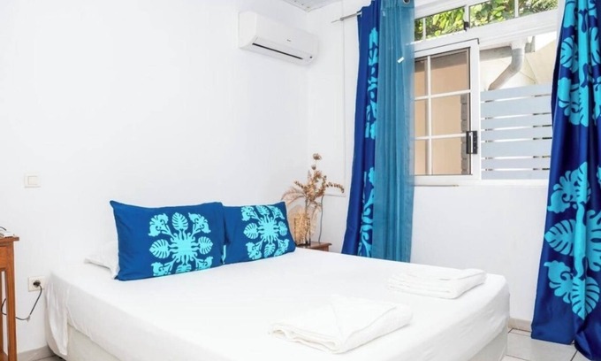 Faaa House | Maison de 2 Chambres à 5 Minutes de L'aéroport International de Faaa