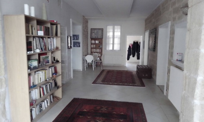 Vergeze House | Maison DE 5 Chambres Avec Piscine