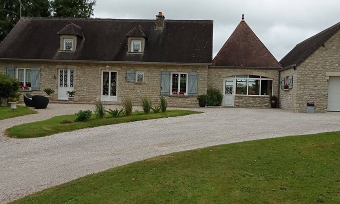 Cotentin Peninsula House | Maison de Campagne Romantique