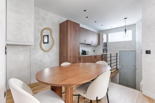 Batignolles Apartment | Maison de charme au coeur de Batignolles