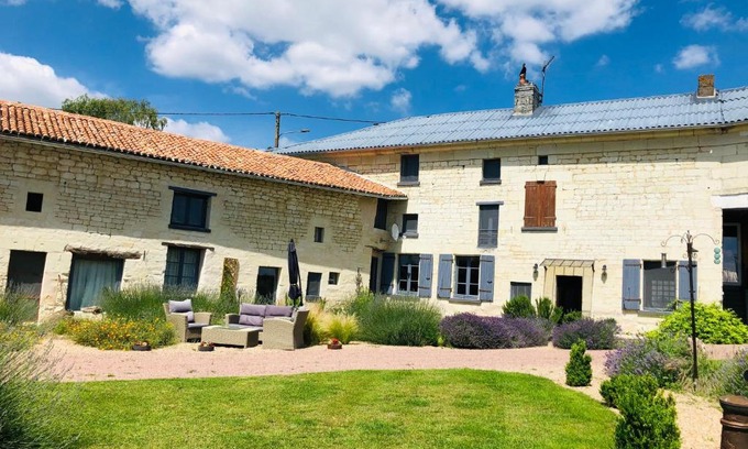 Ranton Bed & Breakfast | Maison de Lavande