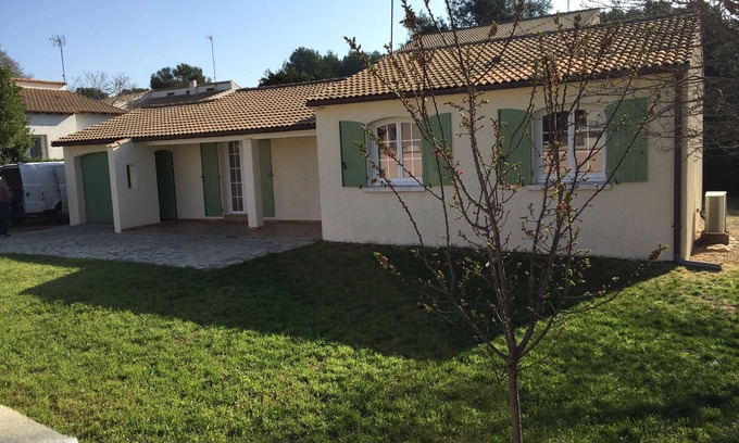 Vergeze Cabin | Maison de Plain-pied, à L'entrée de la Camargue