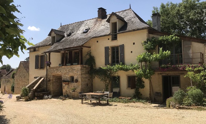 Andressac House | Maison de Vacance au Calme