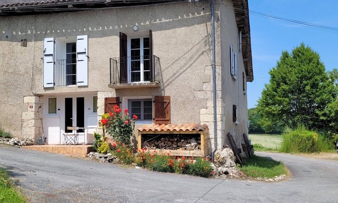 Douchapt House | Maison de Vacances Charmante Avec Jardin Privé