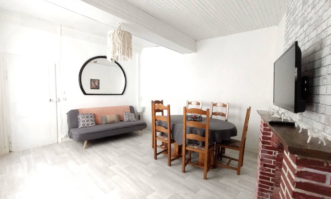 Lormes Apartment | Maison de Ville Chez iza
