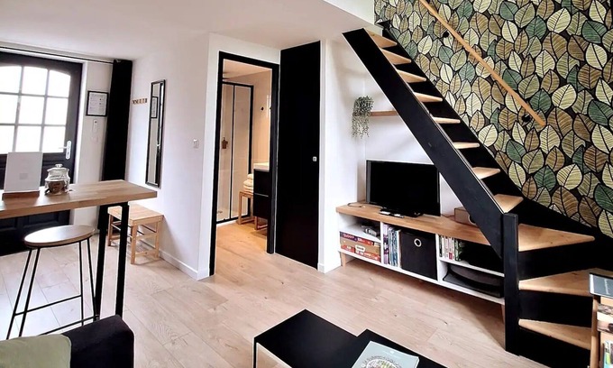 Trevoux House | Maison de Ville Climatisée "Le Figuier" Tout Confort