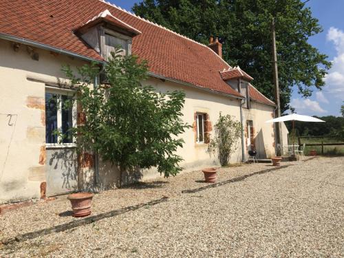 Epineuil-le-Fleuriel House | Maison du Fermier